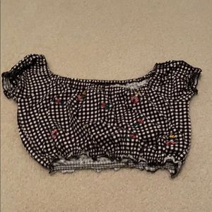 off shoulder crop top